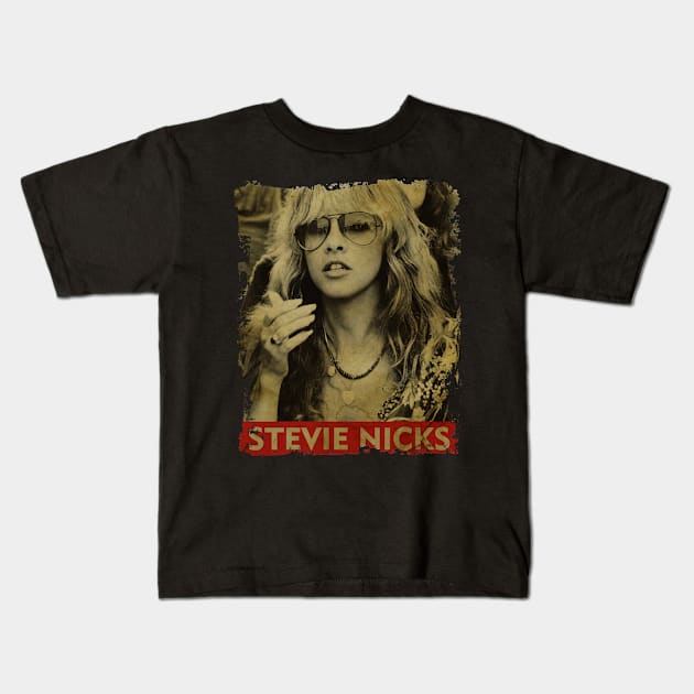 TEXTURE ART- Stevie Nicks - RETRO STYLE 1 Kids T-Shirt by ZiziVintage